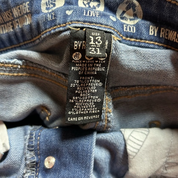 Short short denim blue size 13 jeans distressed fly copper color buttons - Picture 4 of 5